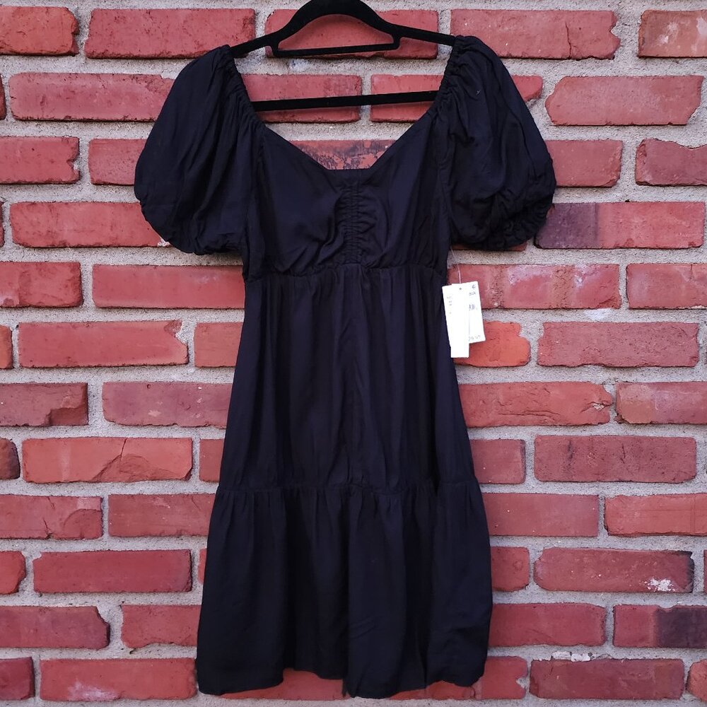 Abound Black Tiered Smock Aline Vneck Dress